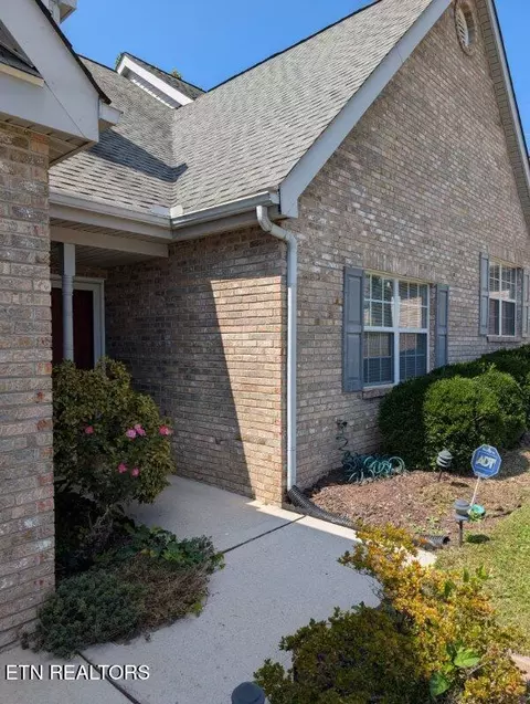 3305 Laurel Viewe Rd #5, Knoxville, TN 37917