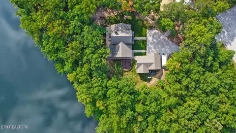 309 Anne Rd, Monterey, TN 38574