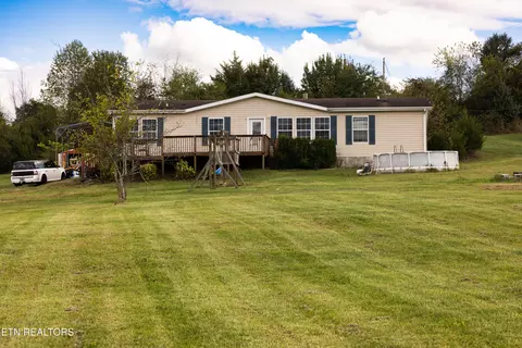 1364 Martin Mill Pike, Rockford, TN 37853