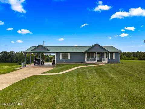 1715 Main St, Mosheim, TN 37818