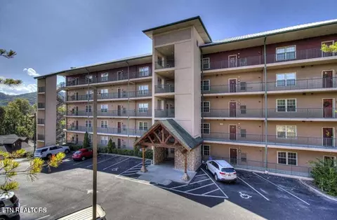 410 Big Bear Way #2005, Pigeon Forge, TN 37863