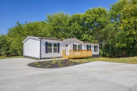 399 E Watkins Rd, Loudon, TN 37774