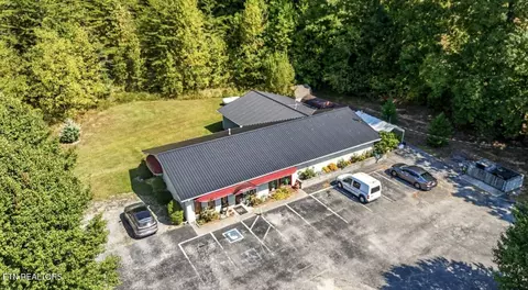 215 Hwy 61 E, Maynardville, TN 37807
