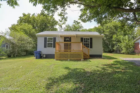 114 Greenwood Cir, Madisonville, TN 37354