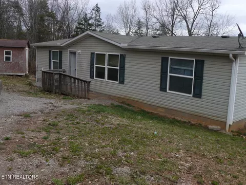 498 Miley Dr, Tazewell, TN 37879