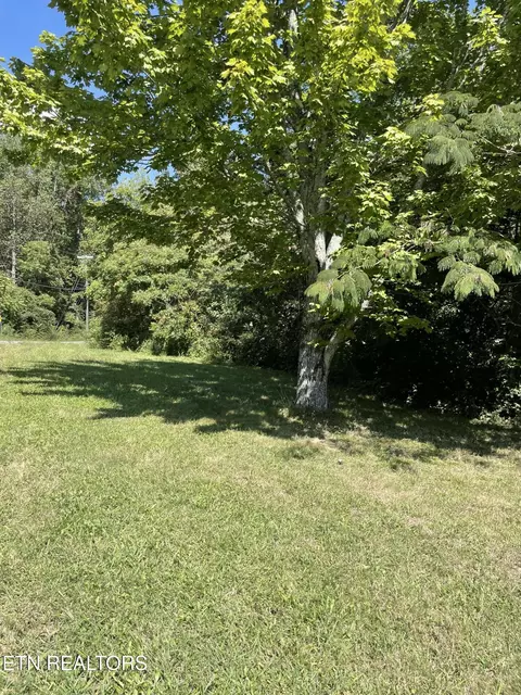 764 S Gallaher View Rd, Knoxville, TN 37919