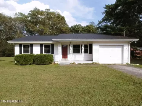 15 Fescue Dr, Chickamauga, GA 30707