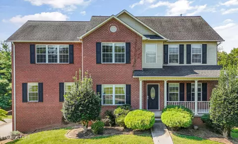 8707 Hollingsfield Dr, Knoxville, TN 37922
