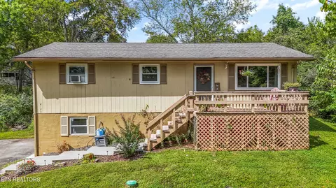 2127 Highland Rd, Maryville, TN 37801