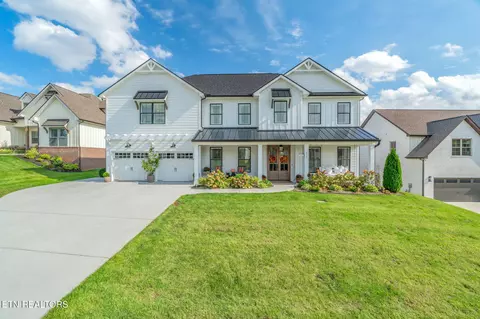 612 Little Turkey Ln, Knoxville, TN 37934