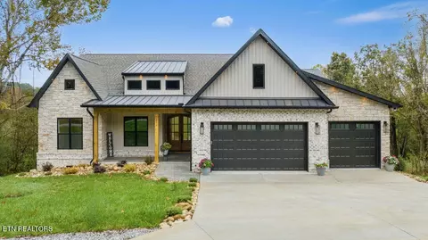 259 Ootsima Way, Loudon, TN 37774
