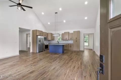 130 Rachelle Pl, Baxter, TN 38544 photo 4