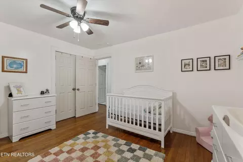 Bedroom - 552 N Wright Rd, Alcoa, TN 37701 photo 3 of 5