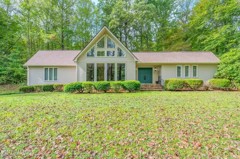 4969 Back Valley Rd, Speedwell, TN 37870