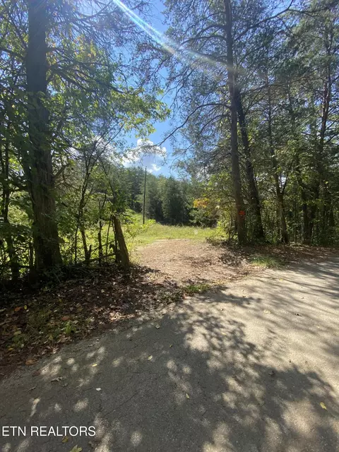 9150 Brownlow Newman Ln, Knoxville, TN 37914