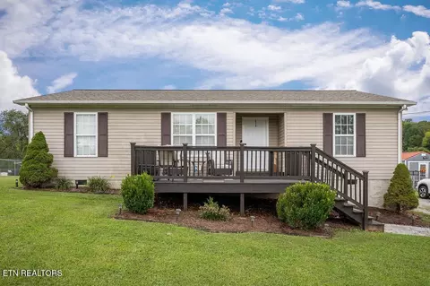 165 Charles Golden Rd, Sparta, TN 38583