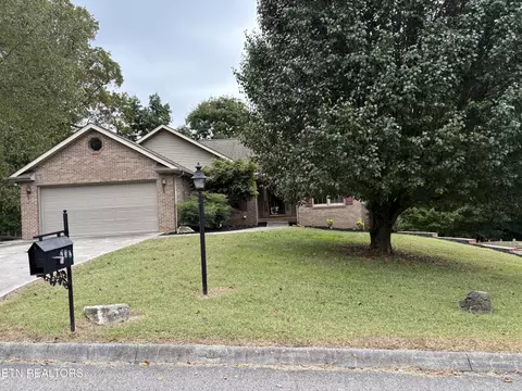 232 Country Run Cir #3, Powell, TN 37849