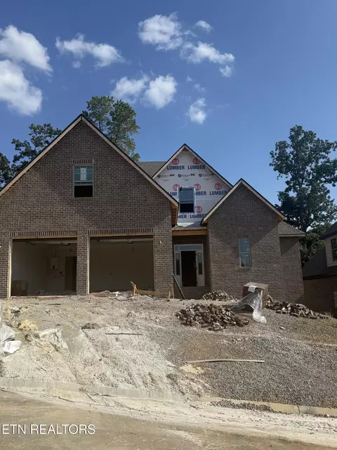 9962 Rio Bravo Ln, Knoxville, TN 37922