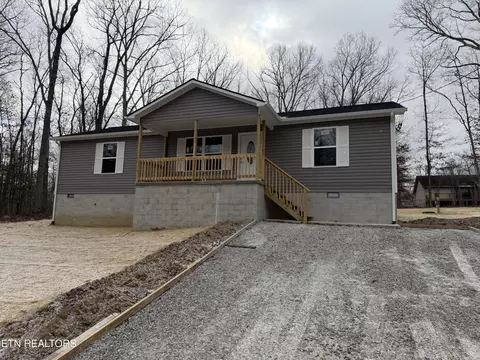 6316 Osage Rd, Crossville, TN 38572