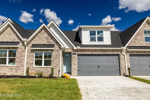 164 River Park Ln, Sweetwater, TN 37874