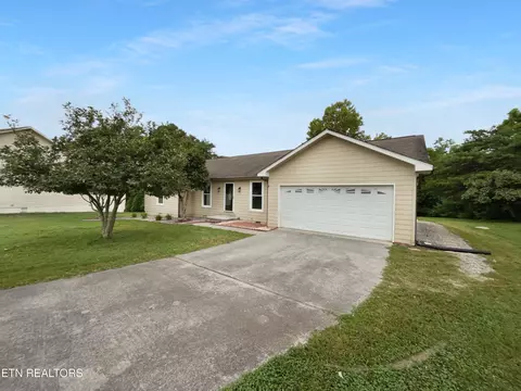 322 Chatuga Ln, Loudon, TN 37774