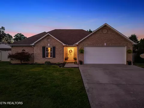 8409 Reality Ln, Corryton, TN 37721