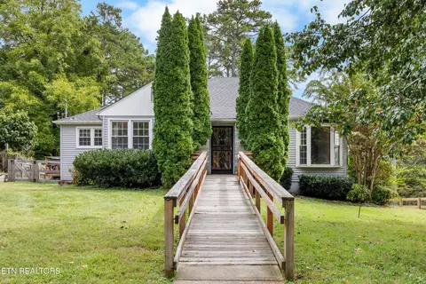 5402 Morning Dove Cir, Knoxville, TN 37918
