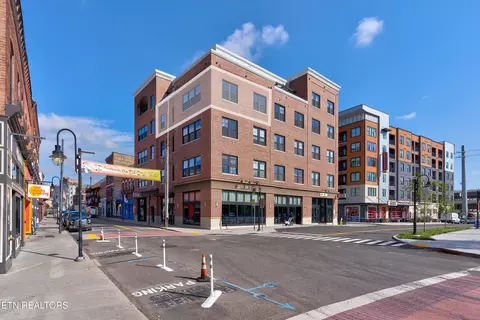 115 Willow Ave #400, Knoxville, TN 37915