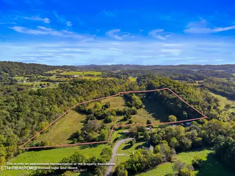 792 Rh Ellis Rd, Dandridge, TN 37725