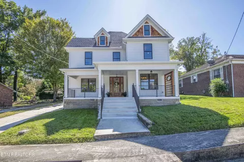 115 Roane St, Oliver Springs, TN 37840