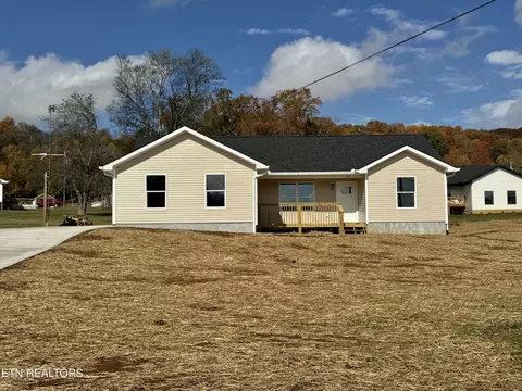 105 Anderson Rd, Sweetwater, TN 37874