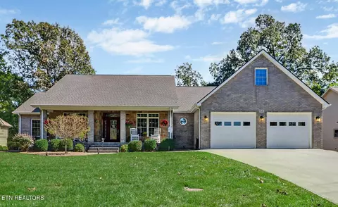 57 Inwood Ter, Crossville, TN 38558