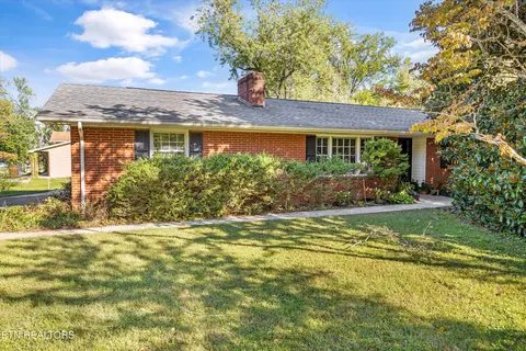 124 S Martinwood Rd, Knoxville, TN 37923