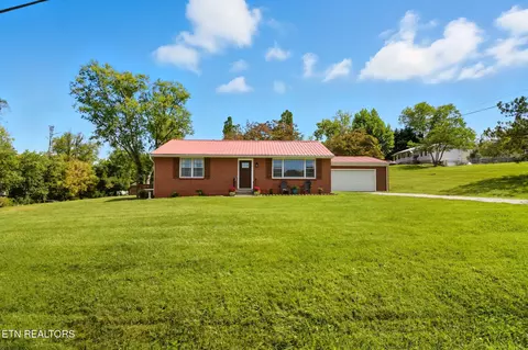 145 Virginia Ave, Morristown, TN 37814