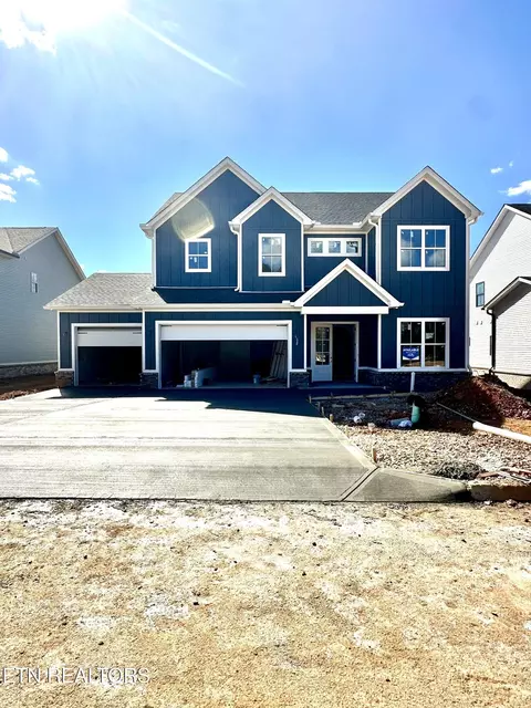 11988 Signal View Dr, Knoxville, TN 37932
