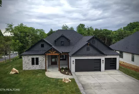 500 Dudala Cir, Loudon, TN 37774