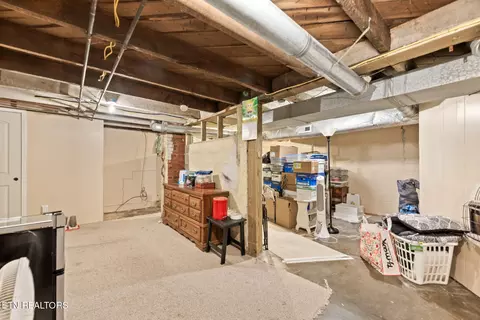 Other - 711 Sharp St, Clinton, TN 37716 photo 5 of 7