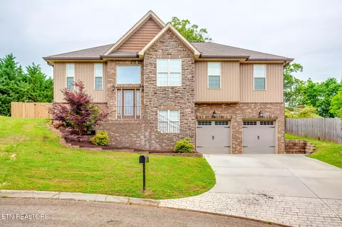 6427 Hollow Oak Ln, Knoxville, TN 37921