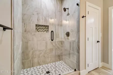 901 Spearhead Cir, Clarkrange, TN 38553 photo 23