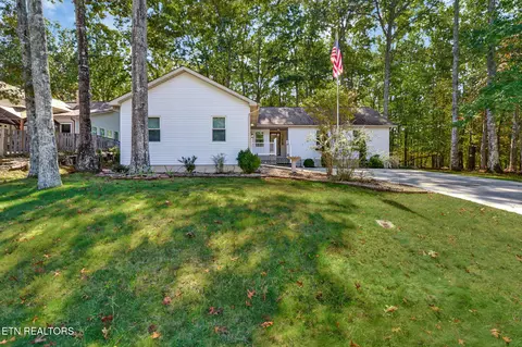140 Shelley Ln, Crossville, TN 38558