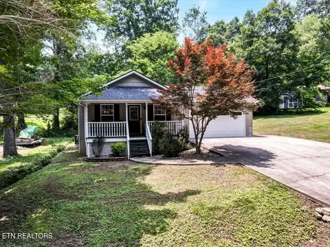 120 Oak Rd, Powell, TN 37849