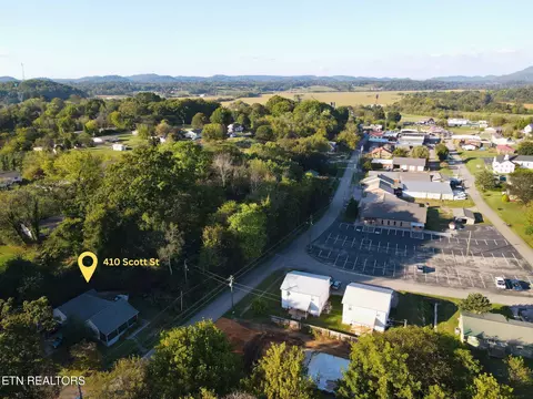410 Scott St, Tellico Plains, TN 37385
