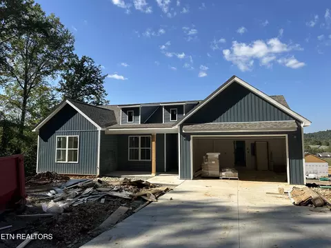8543 Troutman Ln, Knoxville, TN 37931