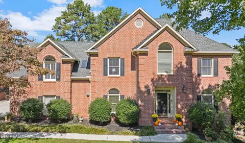 11919 Burnside Pl, Knoxville, TN 37934