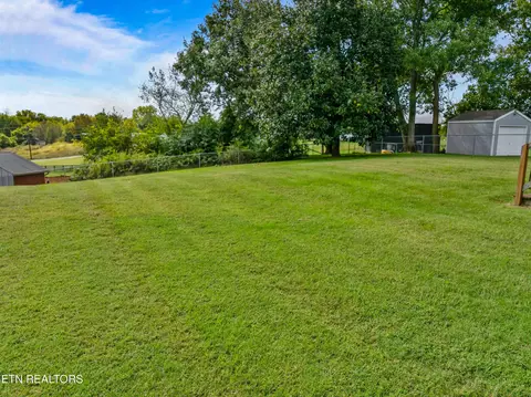 6864 Westgate Cir, Talbott, TN 37877 photo 30