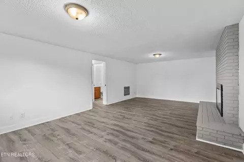 6864 Westgate Cir, Talbott, TN 37877 photo 21
