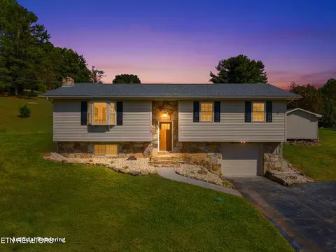 136 Cardwell Drive Dr, Tazewell, TN 37879