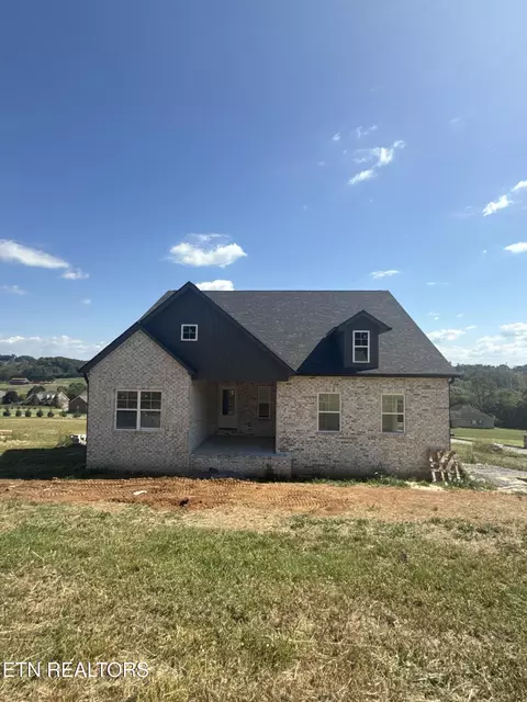 155 Victory Dr, Madisonville, TN 37354