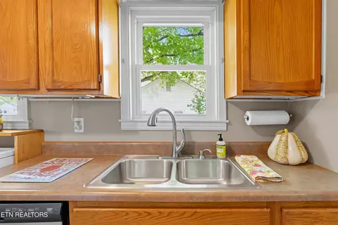 Kitchen - 1765 N Wright Rd, Alcoa, TN 37701 photo 2 of 2