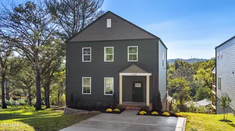 1634 Rugby Ave, Knoxville, TN 37920